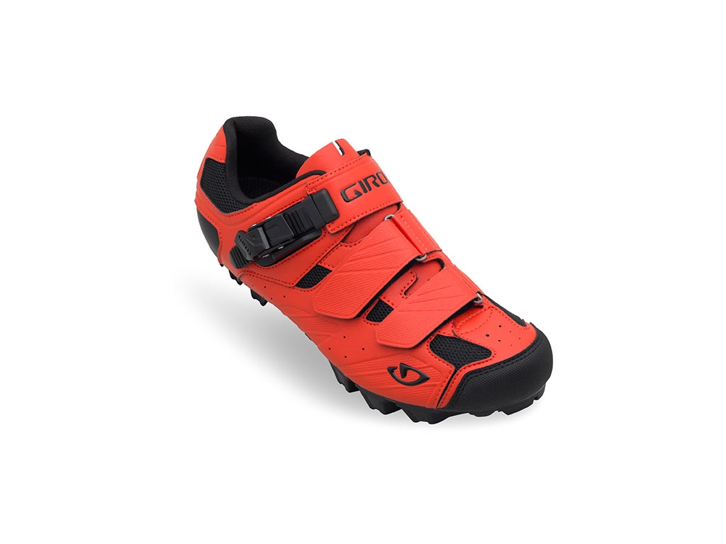 Giro Privateer